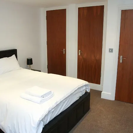 Letting Serviced Apartments - Chorleywood Village Exterior foto