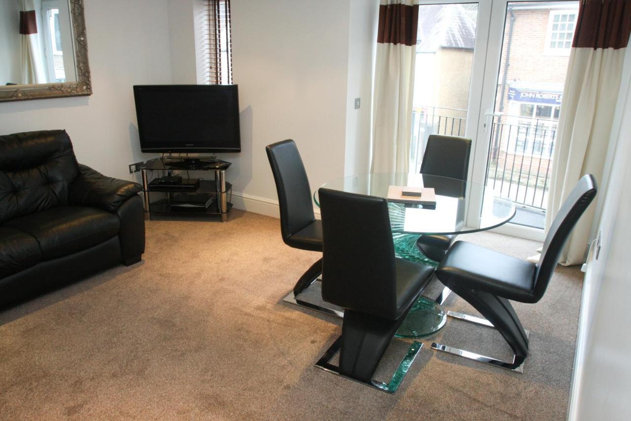 Letting Serviced - Village * Chorleywood